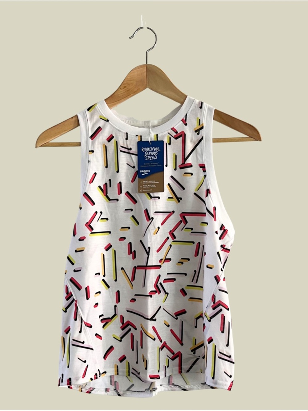 NWT Brooks Women’s Distance Graphic Tank - Confetti